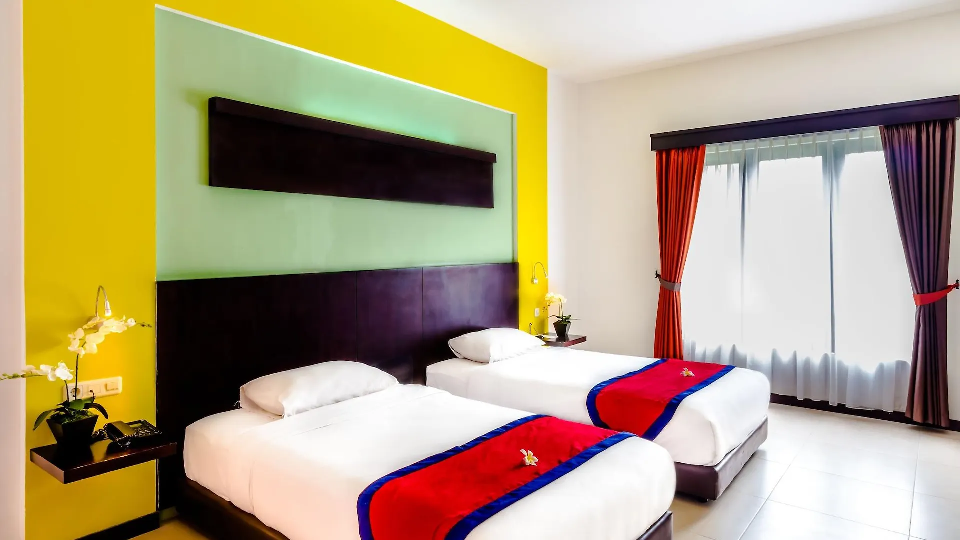 Ozz Hotel Kuta Bali Manage By Ozz Group